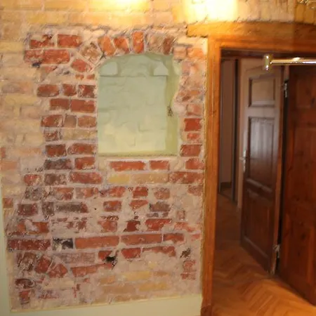 Old Апартаменты